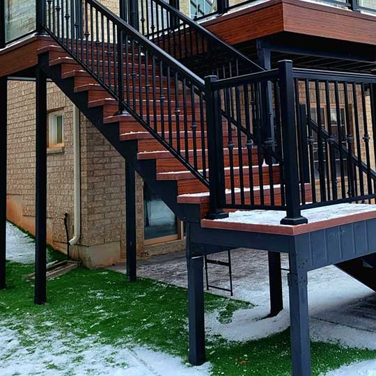 Aluminum Railings With Collars