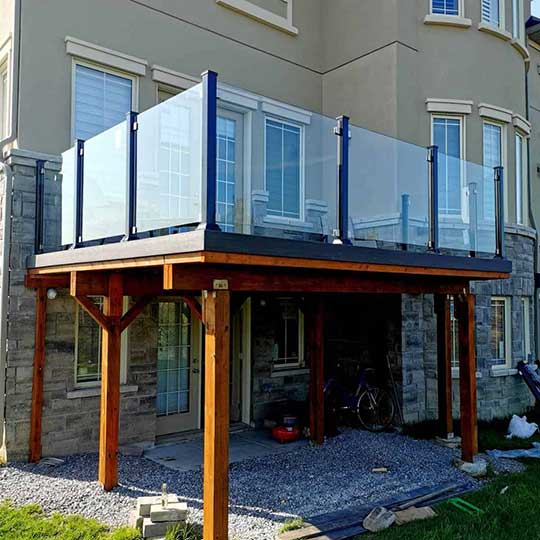 Semi-Aluminum-Glass-Railings