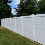 Horizontal Vinyl Fence Installed in Sunnudale Corners