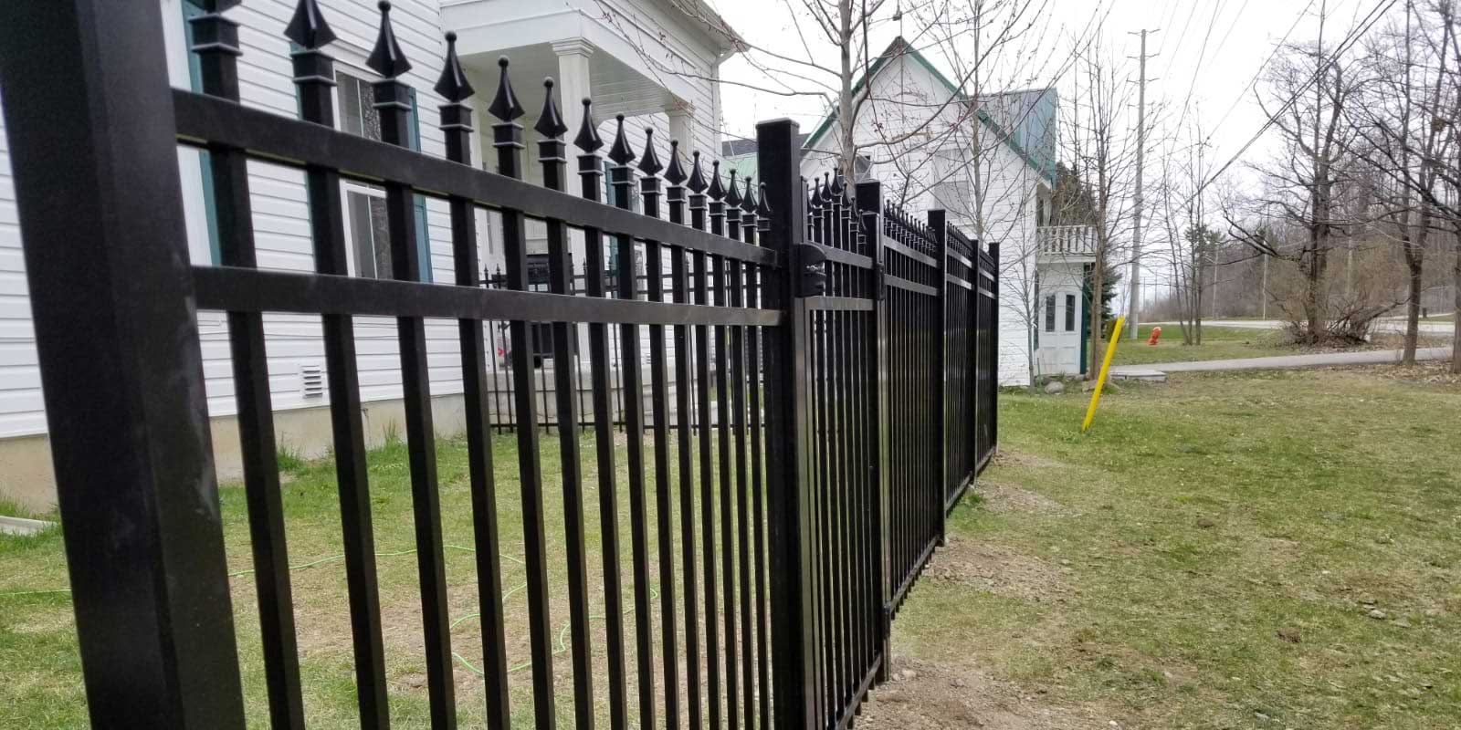 Aluminum-Picket-Fence-Panels installed in Stayner Barrie