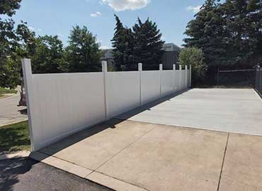 WHITE-VINYL-FENCES Installed in Barrie